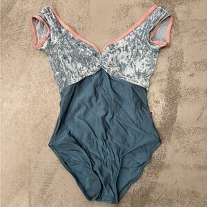 YUMIKO Elli N-Frost/V-Ice/N-Antique Rose - L